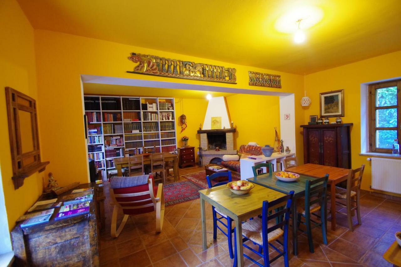 Al Campo Di Sotto Bed & Breakfast Buia Exterior photo